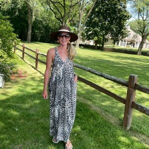 LOVESTITCH Leopard Print Maxi Dress